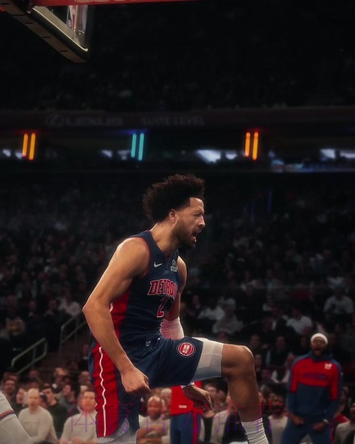 坎宁安首节出战10分钟,投篮4中0得到3分1篮板3助攻 坎宁安首节出战10分钟,投篮4中0得到3分1篮板3助攻